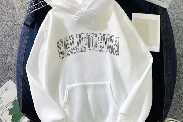 Layer-Friendly Hoodies for Dynamic Looks
