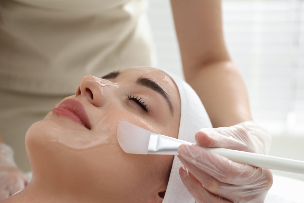 Chemical peels in Abu Dhabi
