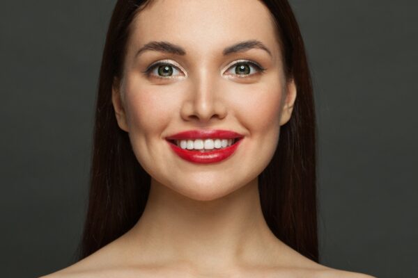 جراحة الغمازات أبو ظبي