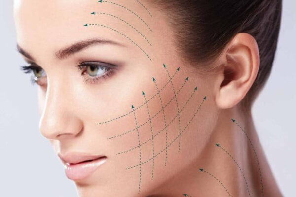 شد الوجه بالسوائل في أبو ظبي