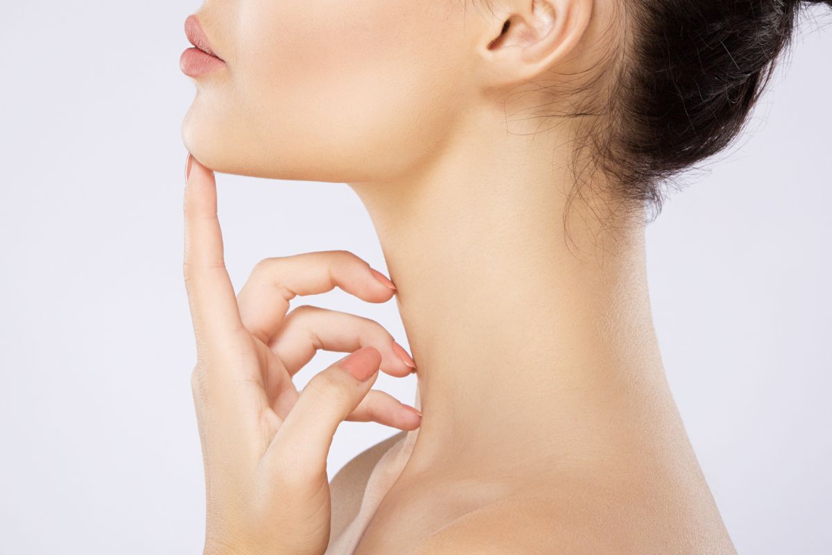 Chin Liposuction in Abu Dhabi