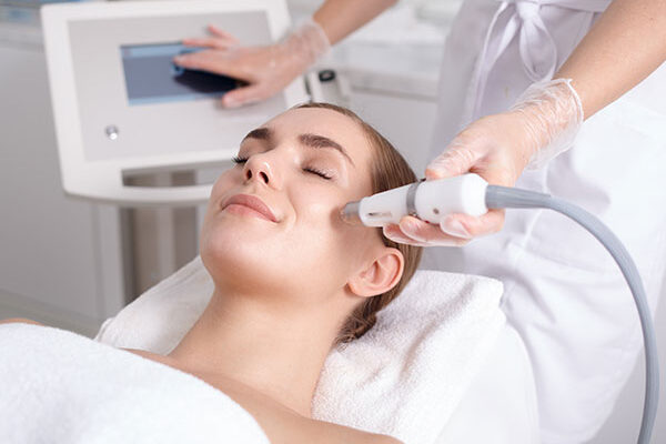 Microdermabrasion treatment in Abu Dhabi
