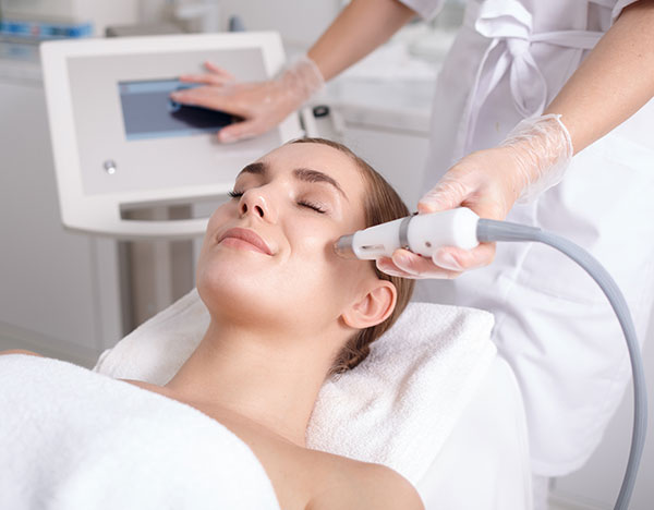 Microdermabrasion treatment in Abu Dhabi
