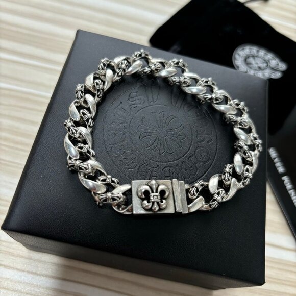 The Role of Creativity in Chrome Hearts Jewelry Design