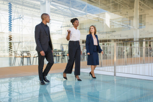 company formation in dubai free zone