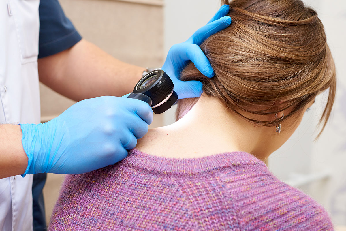 Dermoscopy Mole Evaluation in Abu Dhabi