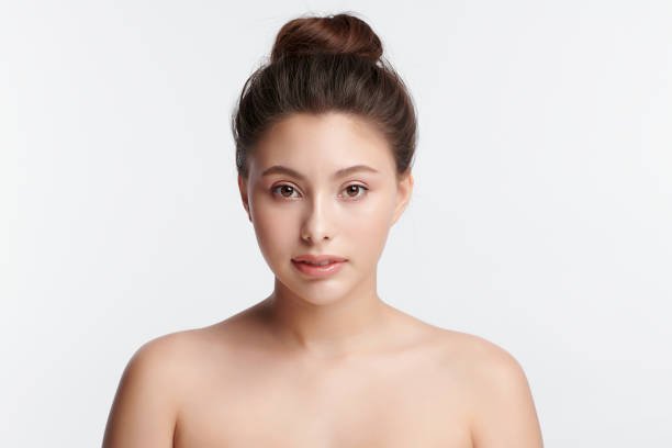 How Do Tan Removal Treatments Target Dark Patches