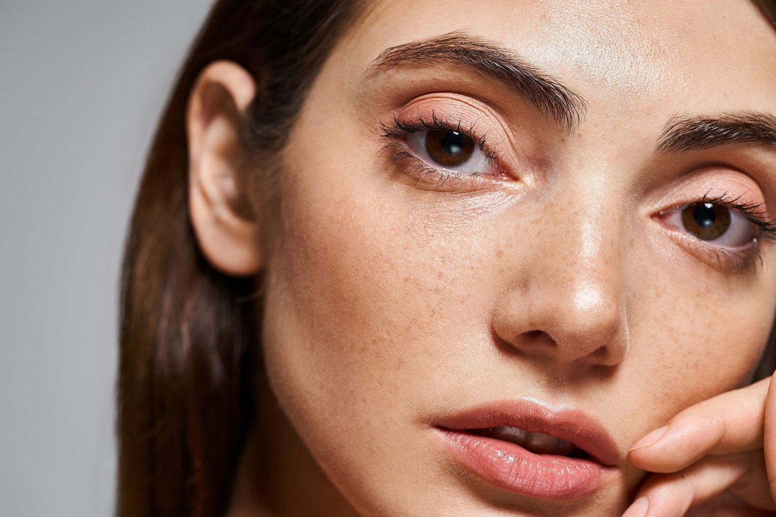 Eyebrow Hair Transplant in Abu Dhabi
