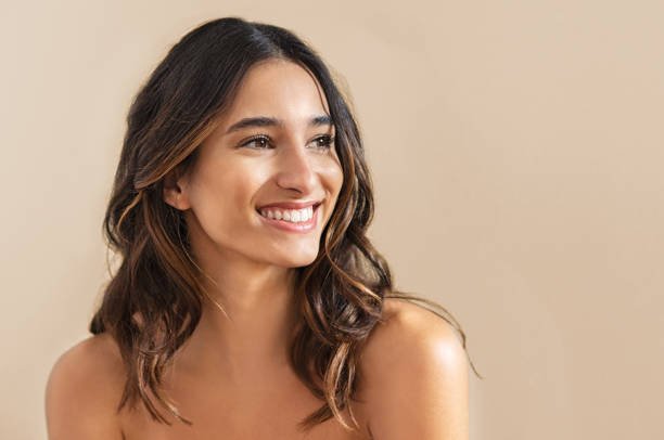 Can 8 Point Facelift Refresh Facial Features