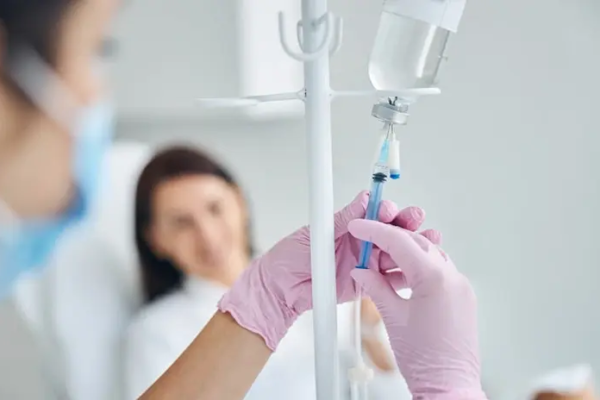 IV Drip Therapy in Abu Dhabi