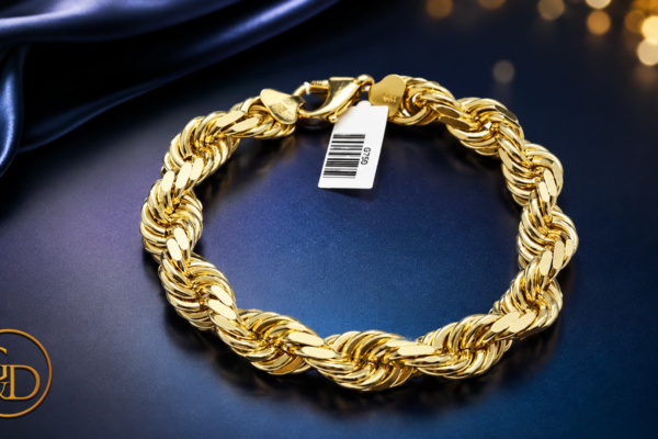 Best Place to Buy 10k 14k Gold Miami Cuban Bracelets in Texas USA-Gold and Diamond Jewelers