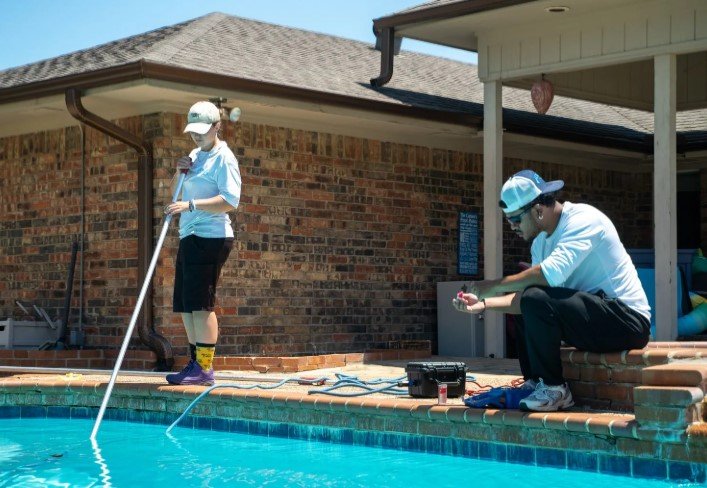 CK Pools Professional Pool Cleaning Services San Antonio TX for Year-Round Pool Care