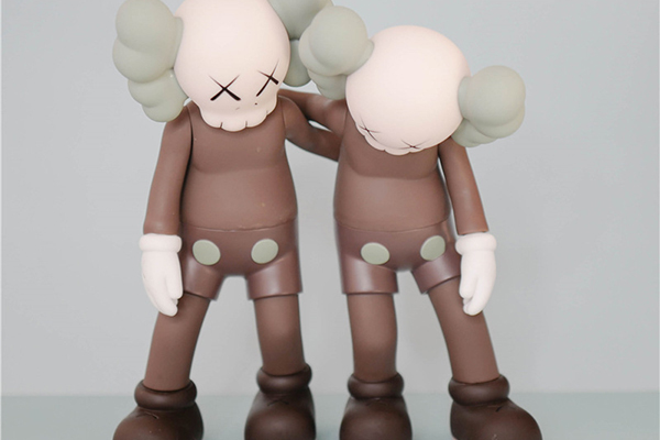 Kaws Figures