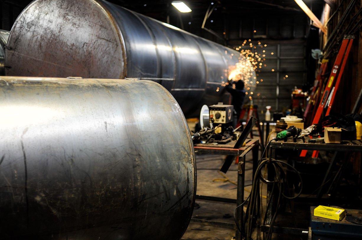 Aluminum fuel tank fabrication