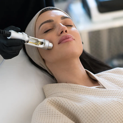 HydraFacial Treatment in Oman