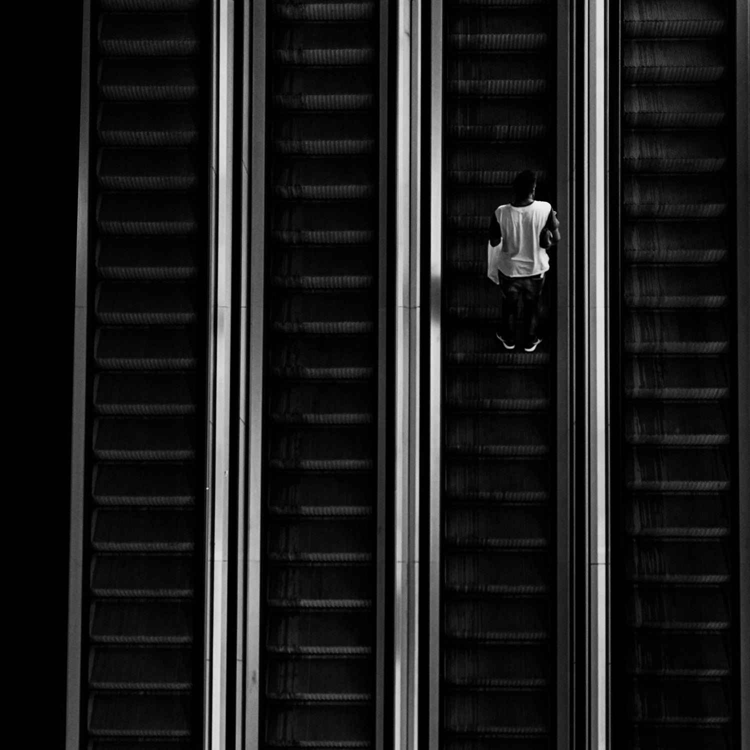 Rubber handrail